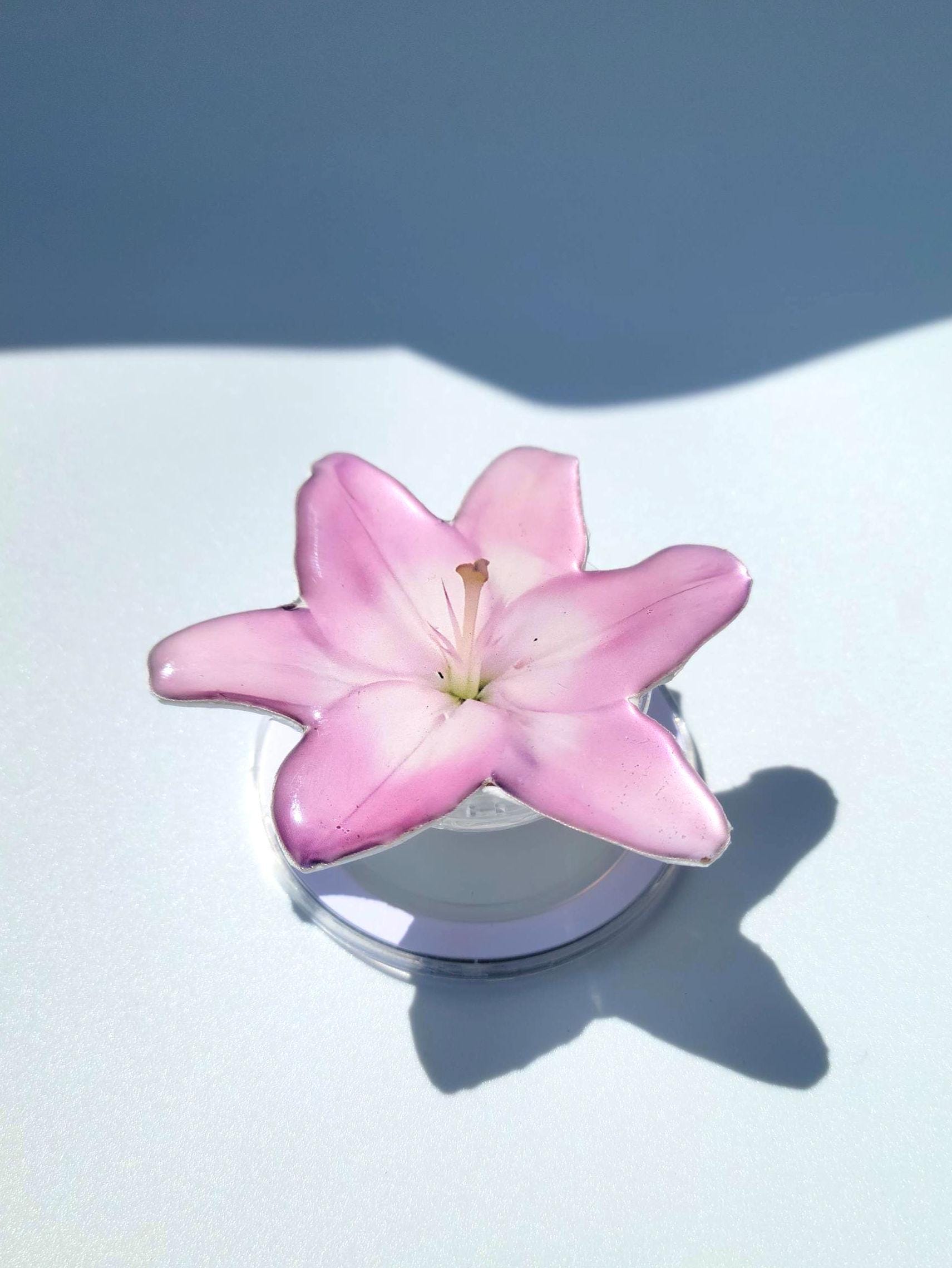 Pink Lily MagSafe Phone Grip – Elegant Floral Phone Grip | Minimalist Easter Lily iPhone Accessory