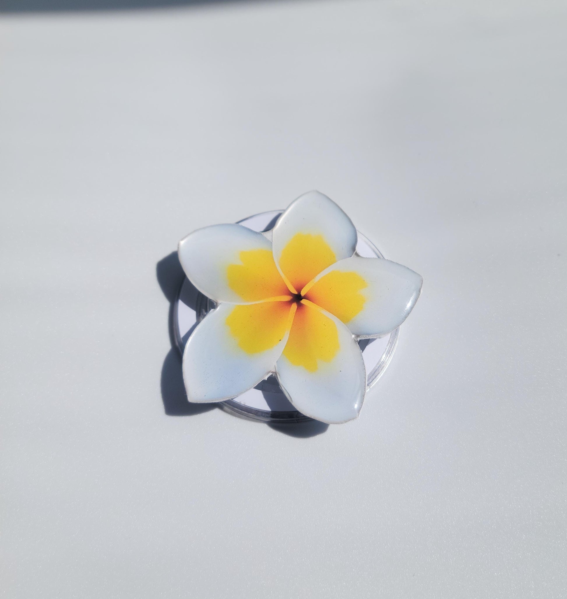 Plumeria MagSafe Phone Grip – Tropical Flower Phone Grip | Minimalist Floral MagSafe Accessory